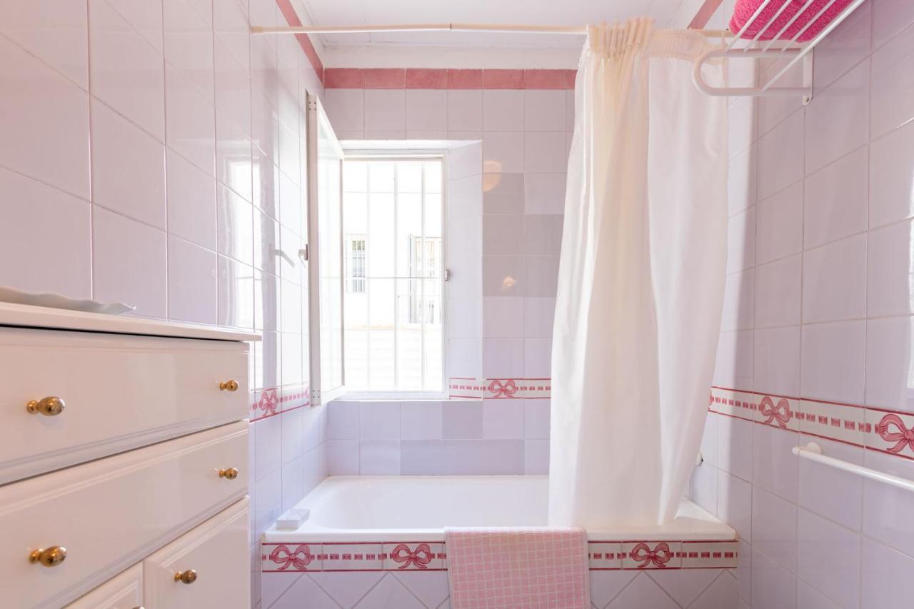 Holiday Apartment, 2 Pax, Historical Center Sevilla Exterior foto